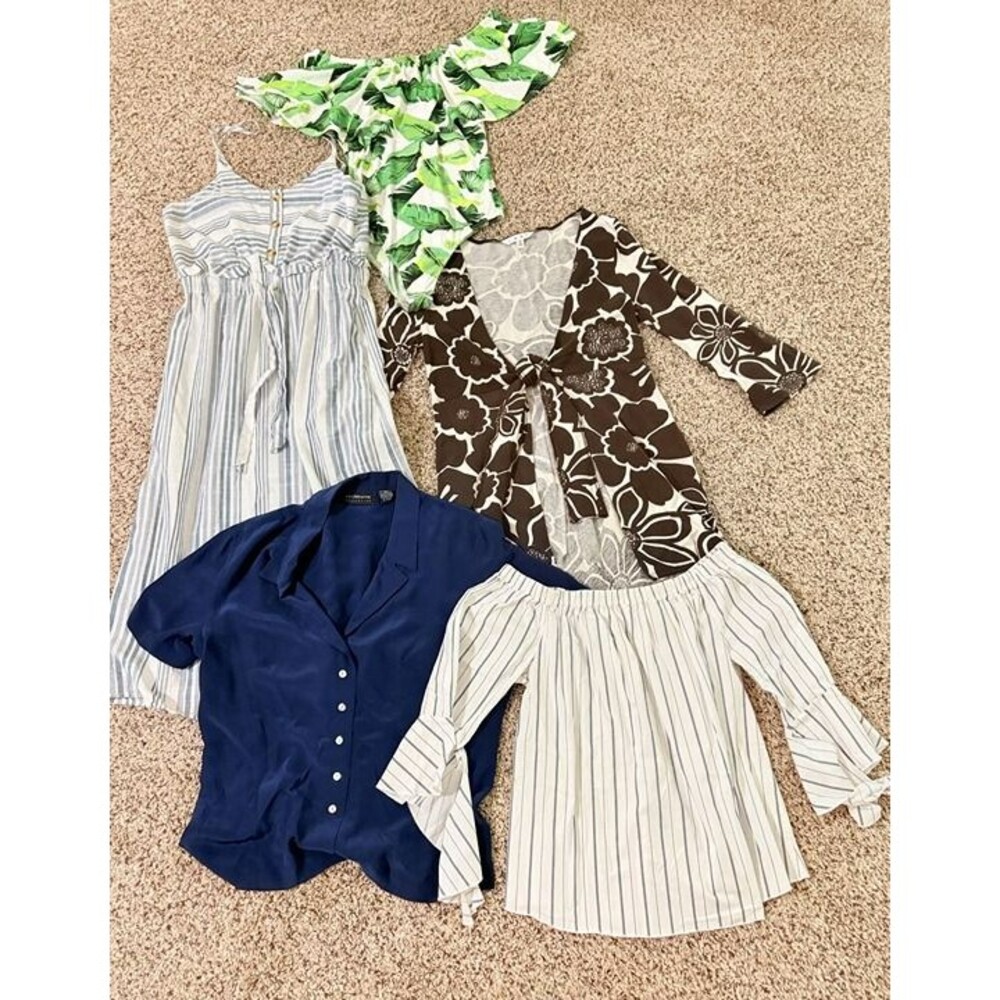 Reseller Bundle Lot Women's M/L 5 Pieces  Sweet Wanderer Liz Cabi